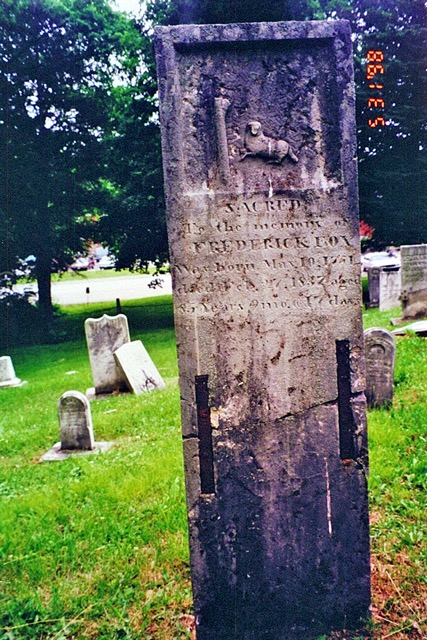 tombstone of Frederick Fox 