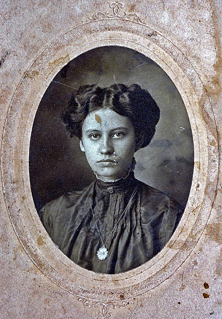 Ethel Belle Fox circa 1910 